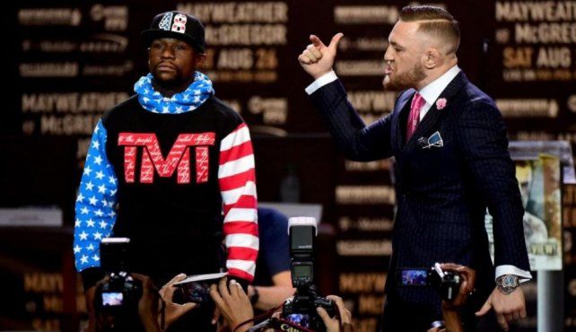 Mayweather acepta cambio para pelea ante McGregor