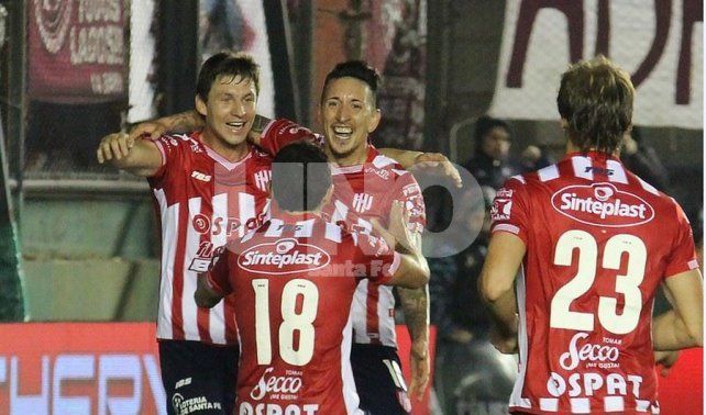 http://www.unosantafe.com.ar/adjuntos/204/imagenes/021/414/0021414569.jpg?0000-00-00-00-00-00