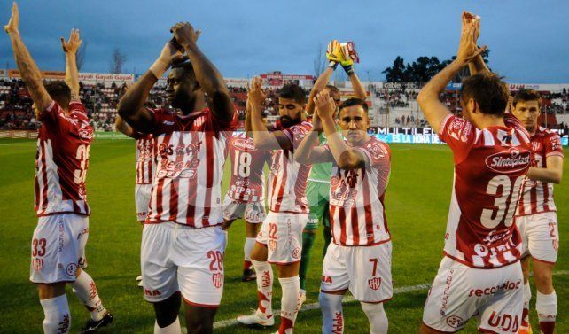 http://www.unosantafe.com.ar/adjuntos/204/imagenes/021/677/0021677579.jpg?0000-00-00-00-00-00
